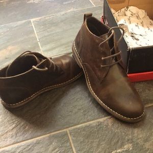 Red tape men’s leather choker boots size 10.5